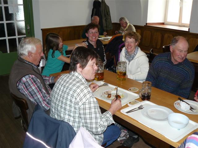 618x457 pixels (62K)